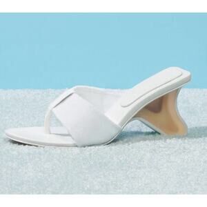 Frankies Bikinis White Surf Fin Terry Cloth Leather Heeled Sandal Size 36